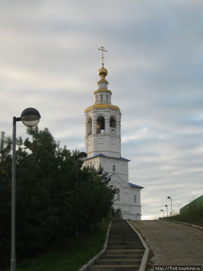 Затейливая колокольня Казань, Россия