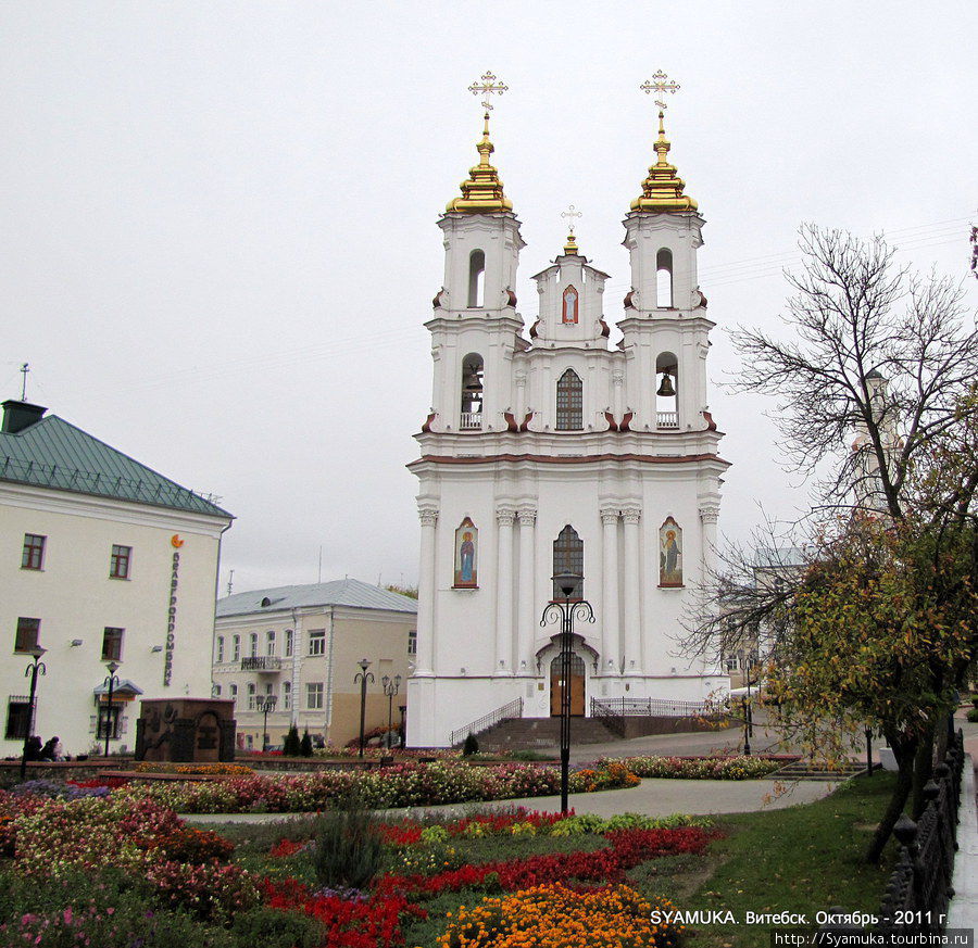 Фасад Воскресенского собора. Витебск, Беларусь