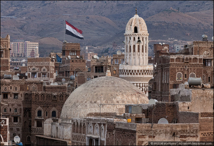 Город сана страна. Столица Йемена, город Сана,. Йемен Сана достопримечательности. Йемен мечеть. Сана Йемен фото города.