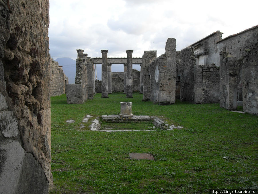Прикосновение к истории Помпеи, Италия