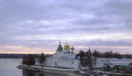 За стенами Ипатьевского монастыря осенью 1612 года укрылся от искавших его погибели врагов будущий царь Михаил Романов
