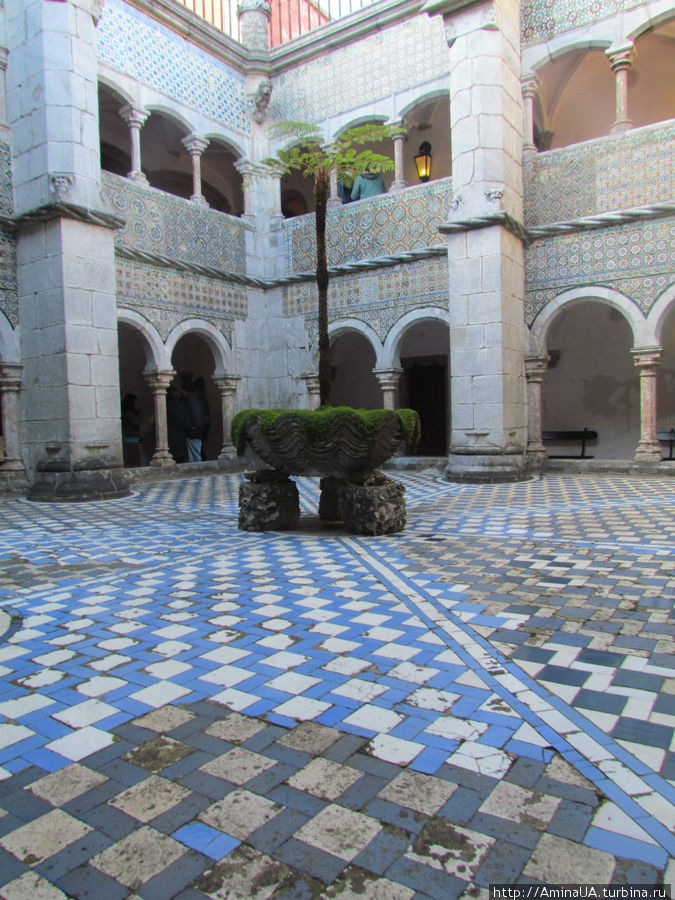 Сказочное место - замок Пена Синтра, Португалия