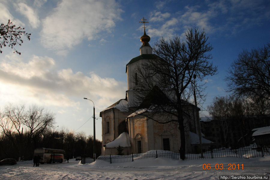 На Масленице в Твери и пригороде Твери в г. Домотканово. Тверь, Россия