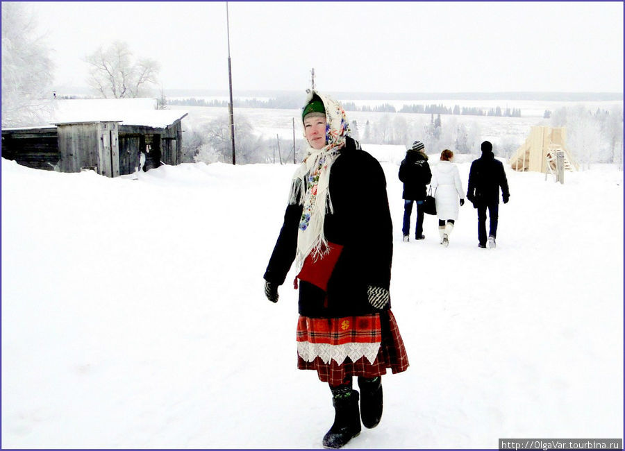 Идем вдоль улицы... Лудорвай, Россия