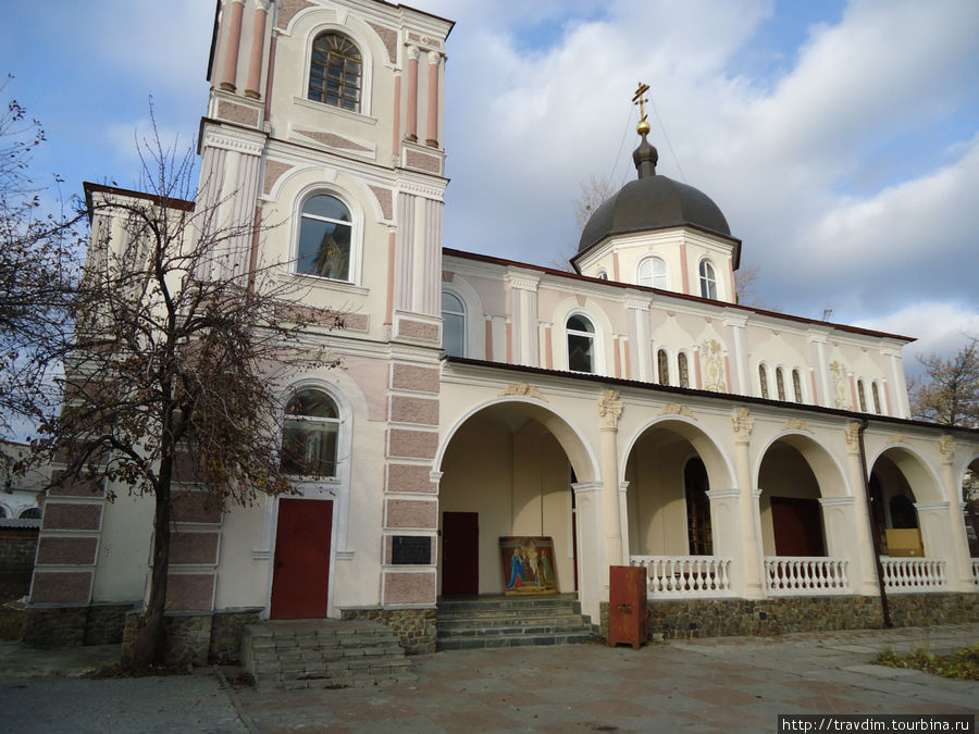 Церковно-воскресная школа на территории храма. Харьков, Украина