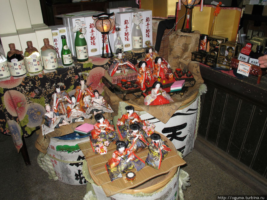 Там где продают саке Гудзё, Япония