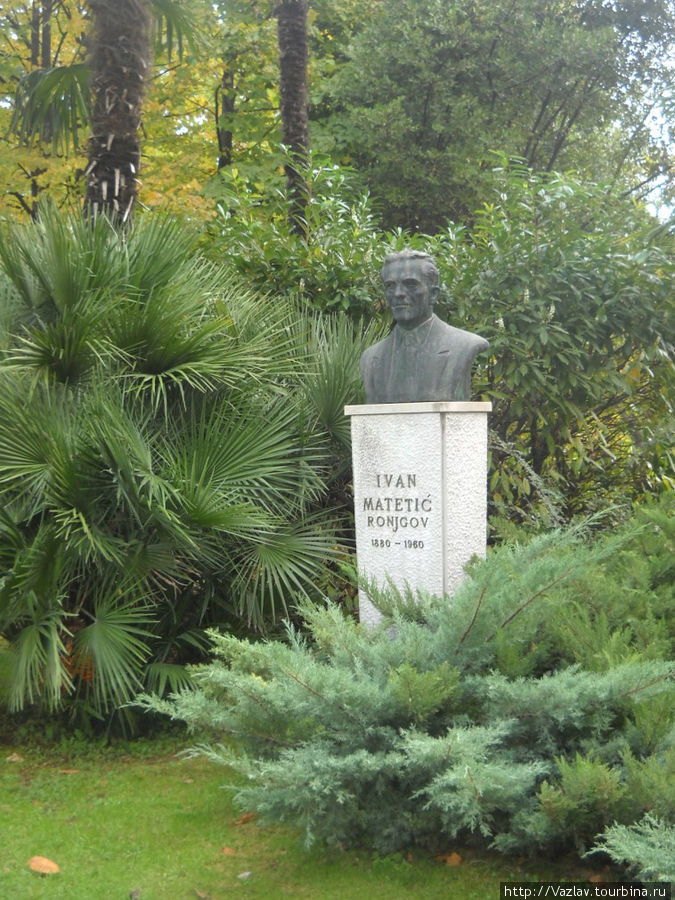 Памятник Опатия, Хорватия