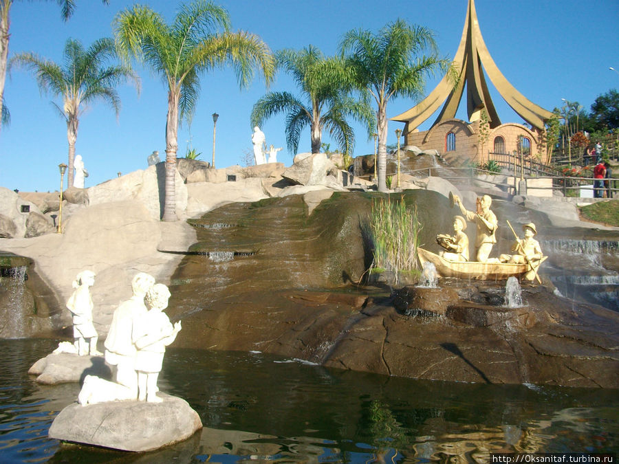 Чудесный парк при храме, где забываешь обо всём Апаресида, Бразилия