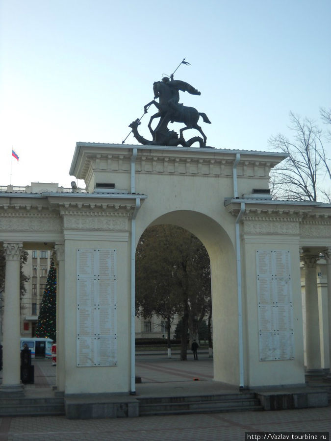 Триумфальная арка Краснодар, Россия