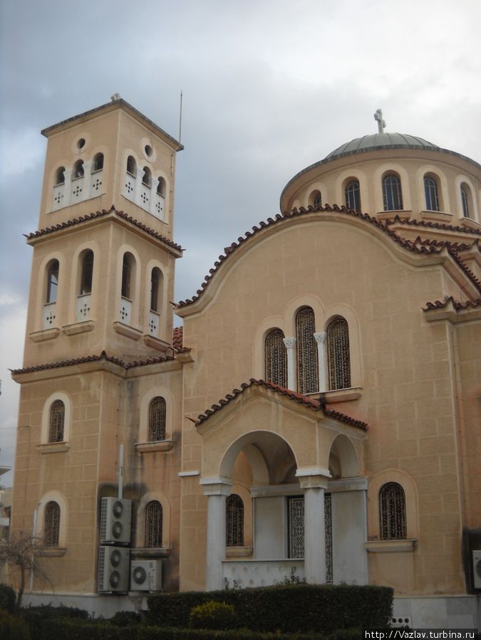Вид на церковь Аргос, Греция