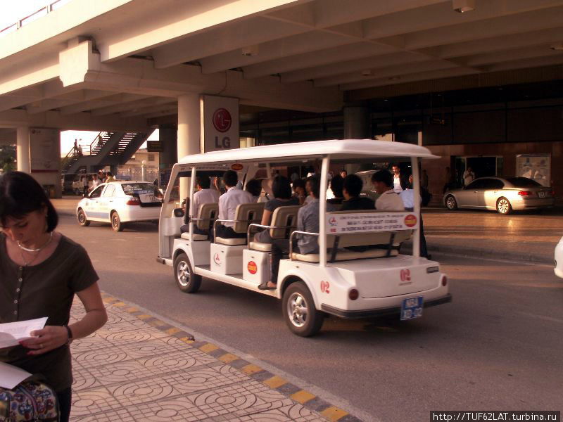 Перевозка пасажиров Ханой, Вьетнам