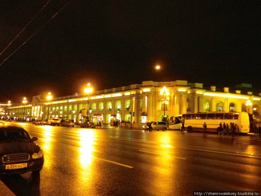 Гостиный Двор Санкт-Петербург, Россия