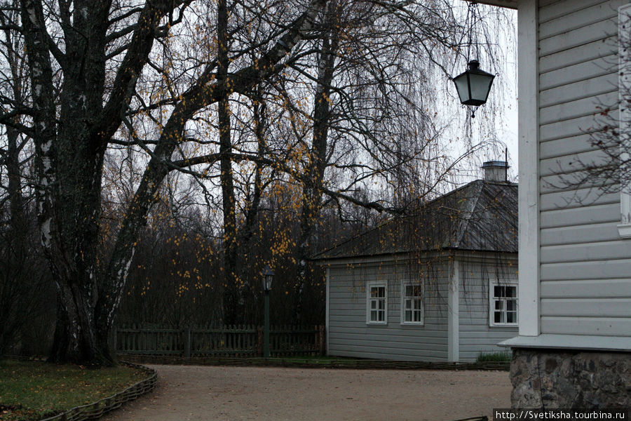 Ноябрьские праздники в усадьбе Пушкина Михайловском Пушкинские Горы, Россия