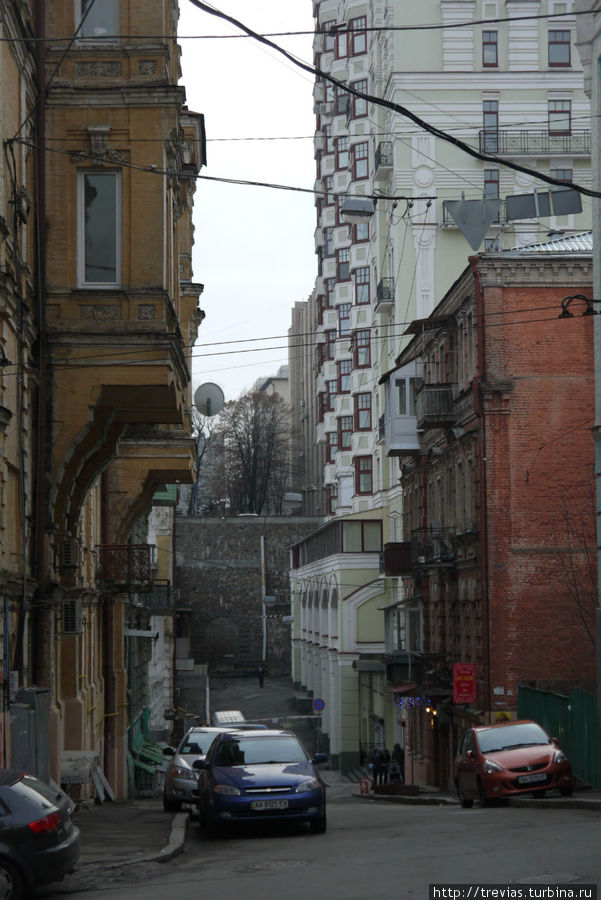 Конец Михайловского переулка Киев, Украина