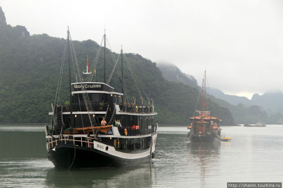 Туристический флот Халонг бухта, Вьетнам