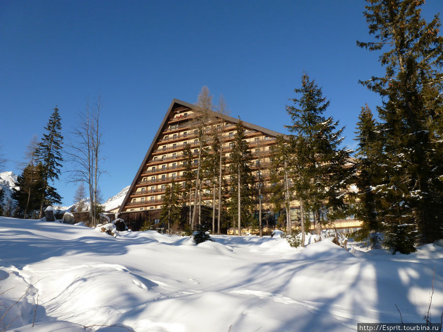 Чемпионат мира по лыжному спорту в 1970 году. По случаю этого мероприятия был построен «Ареал мечты» с «Отелем ФИС». Старый Смоковец, Словакия