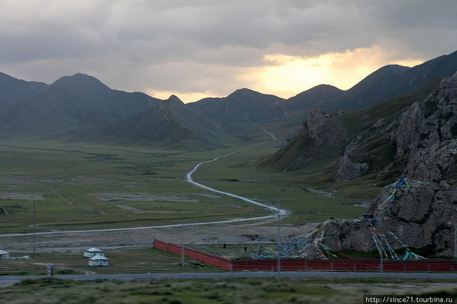 Тибет. Цинхай-Тибетская железная дорога. День 1. Тибет, Китай