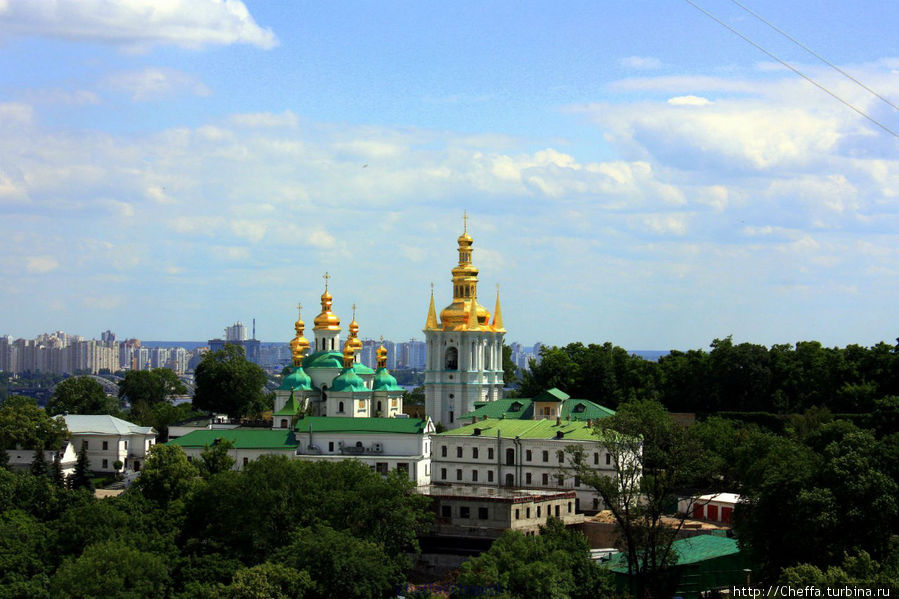 В Лавре Киев, Украина