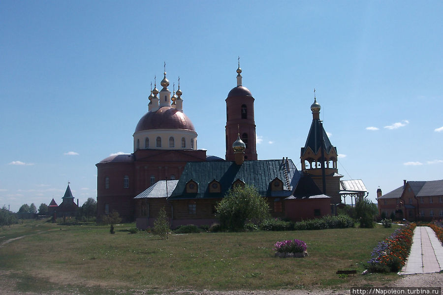 Свято-Покровский женский монастырь Михайлов, Россия