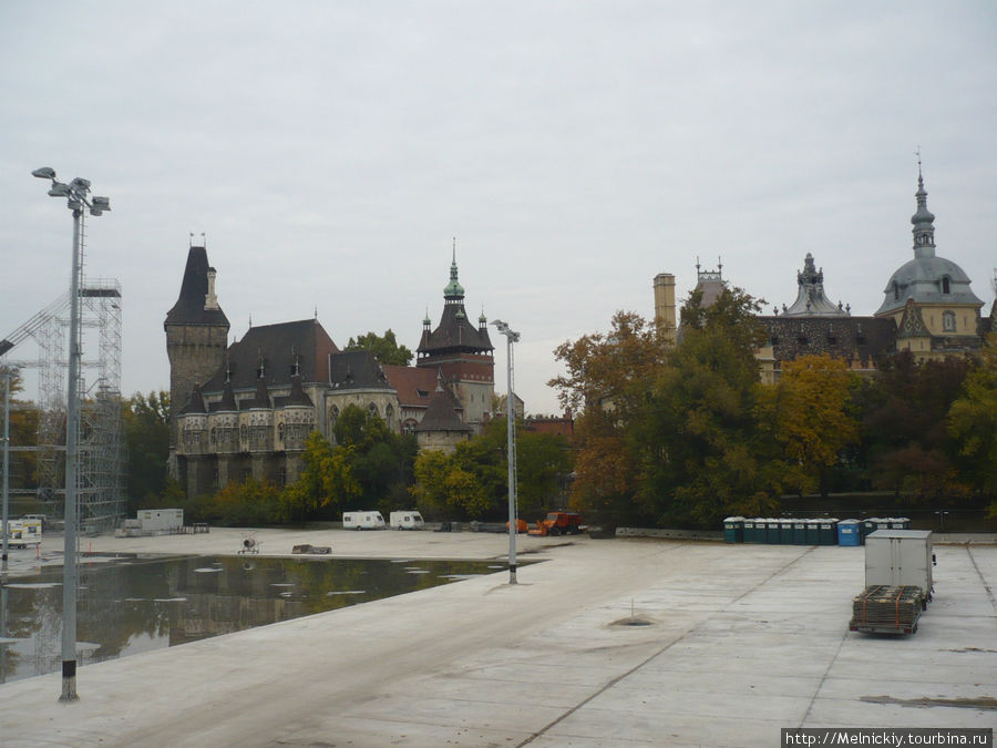 «Замок Вайдахуняд» Будапешт, Венгрия