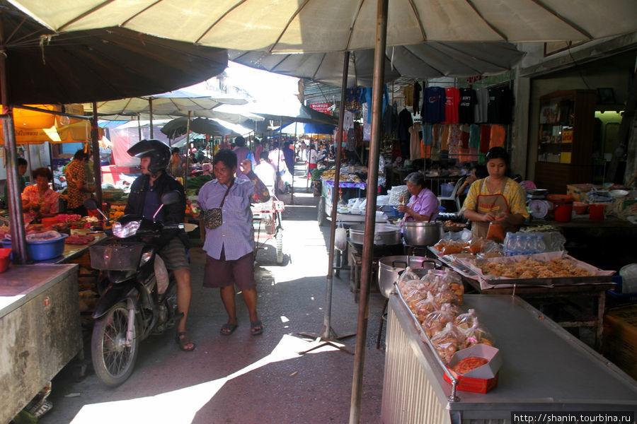 Городской рынок Лоп-Бури, Таиланд
