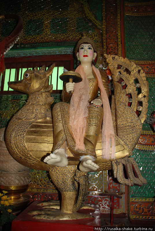Мэ вана - женский демон Баган, Мьянма