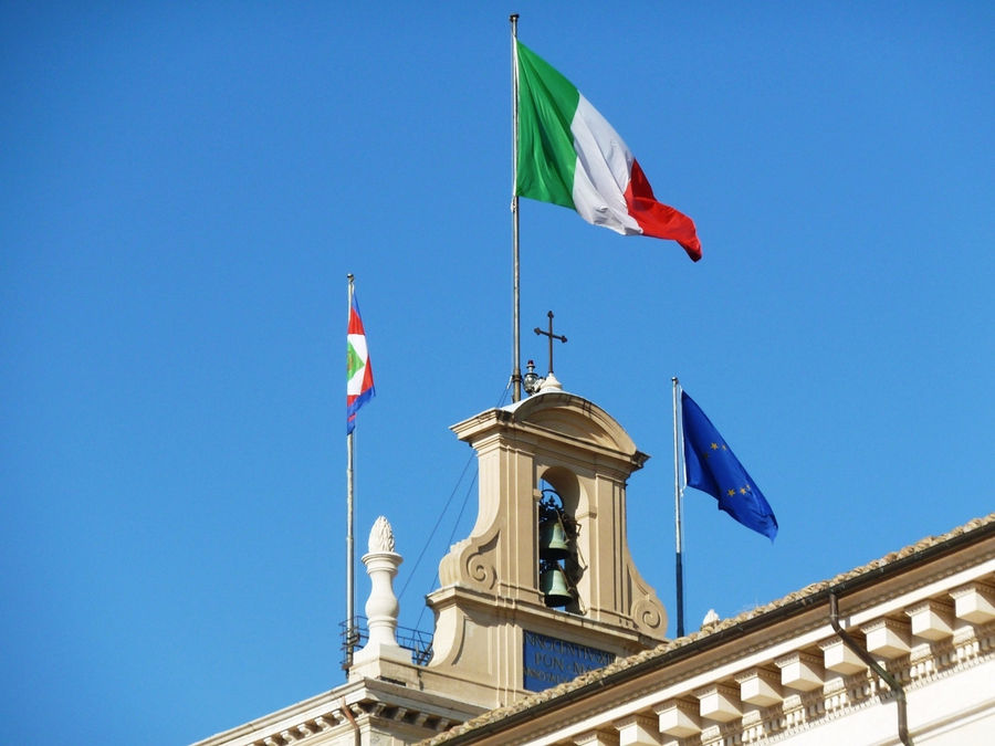 Флаги на Квиринале Рим, Италия