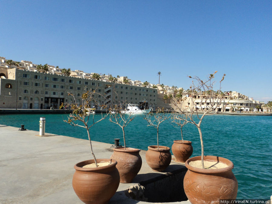 Отель Citadel Azur Resort в январе 2011 года Хургада, Египет