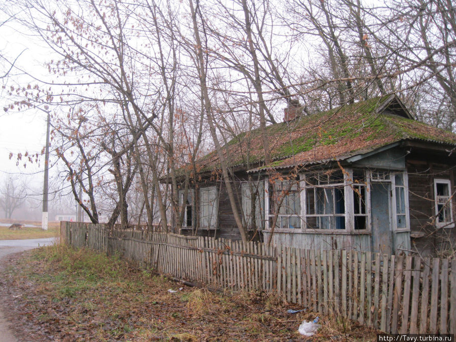 Домик почти в центре Чернобыля Чернобыль, Украина
