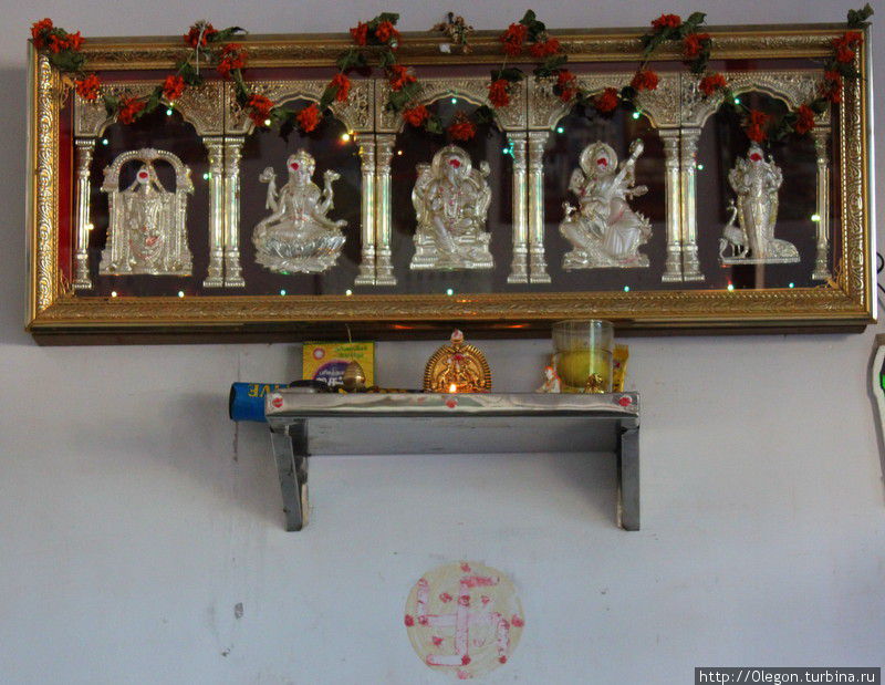 Изображения индуистских божеств Ути, Индия