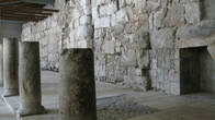 Старая храмовая стена
