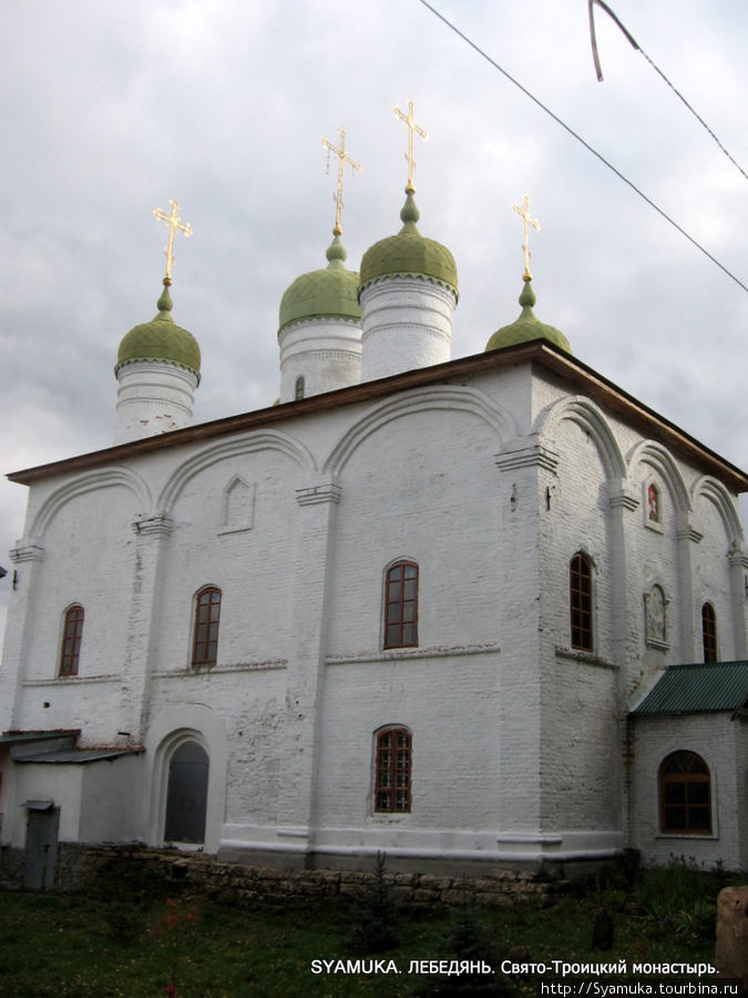 Пятиглавый Троицкий собор. Лебедянь, Россия