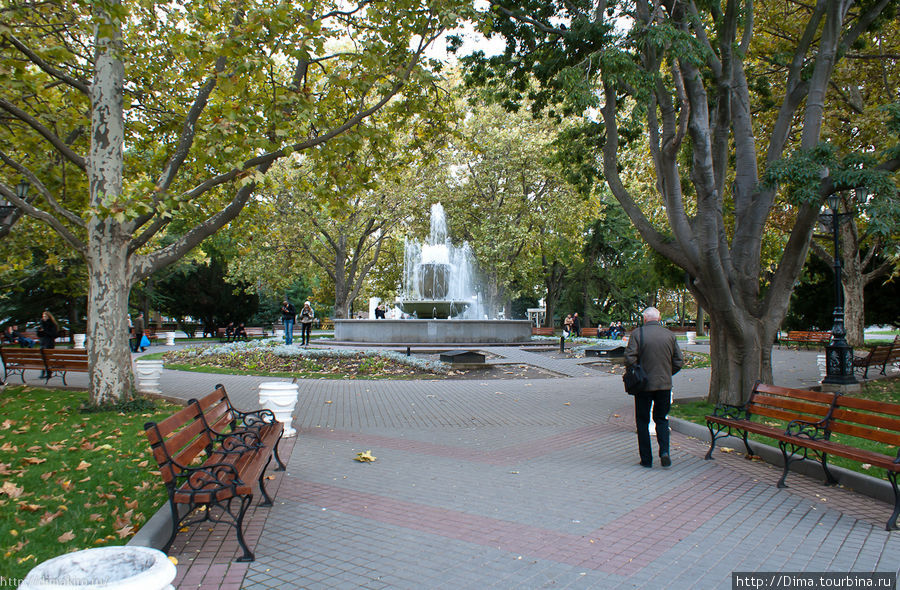 Поющий фонтан. Севастополь, Россия