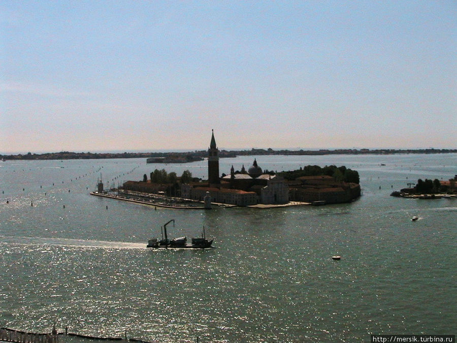 Кампанелла: колокольня, смотровая башня и маяк Венеция, Италия