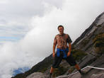 Олег Семичев при подъёме на гору Кинабалу