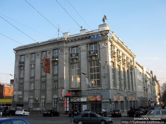 Скрипач на крыше... Харьков, Украина