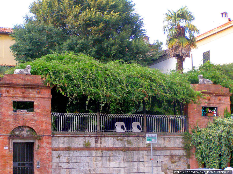 Висячий сад Лукка, Италия