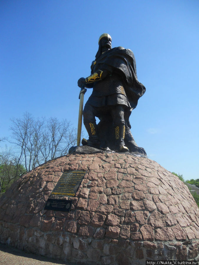 Памятник князю Малу. Коростень, Украина