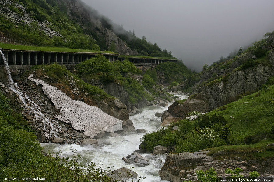 Перевал Сен-Готард и Чертов мост Андерматт, Швейцария