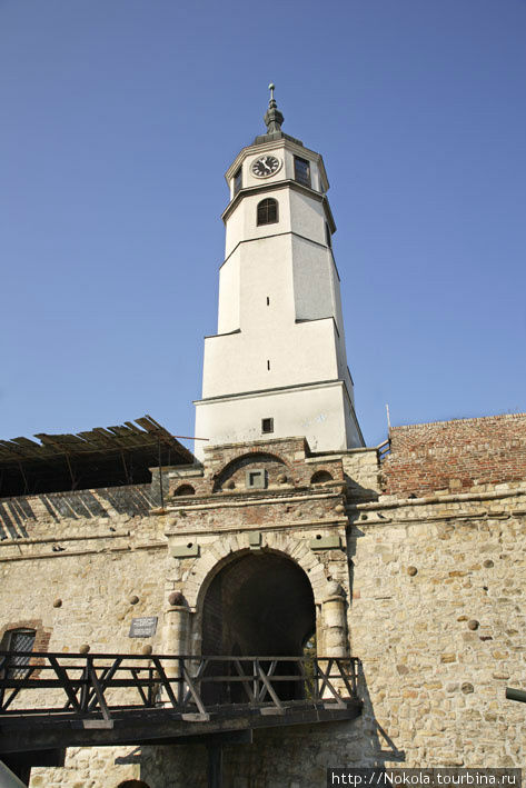 Сахат-кула (Часовая башня) Белград, Сербия