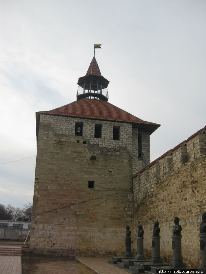 Входная башня Бендеры, Приднестровская Молдавская Республика