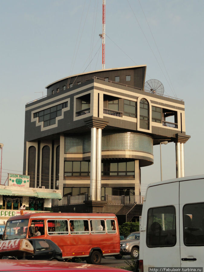 Кто архитектор? Аккра, Гана