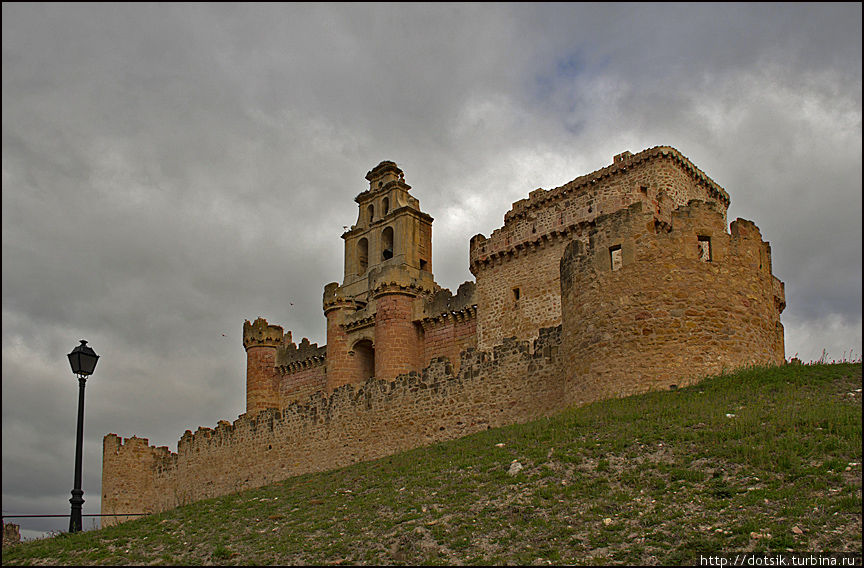 Turegano, замок над городом