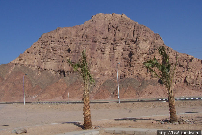 По дороге в Цветной каньон Цветной Каньон (Синай), Египет