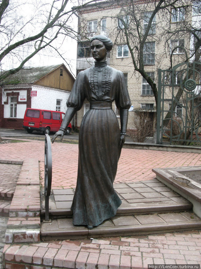 Памятник Ирине Паскевич Гомель, Беларусь