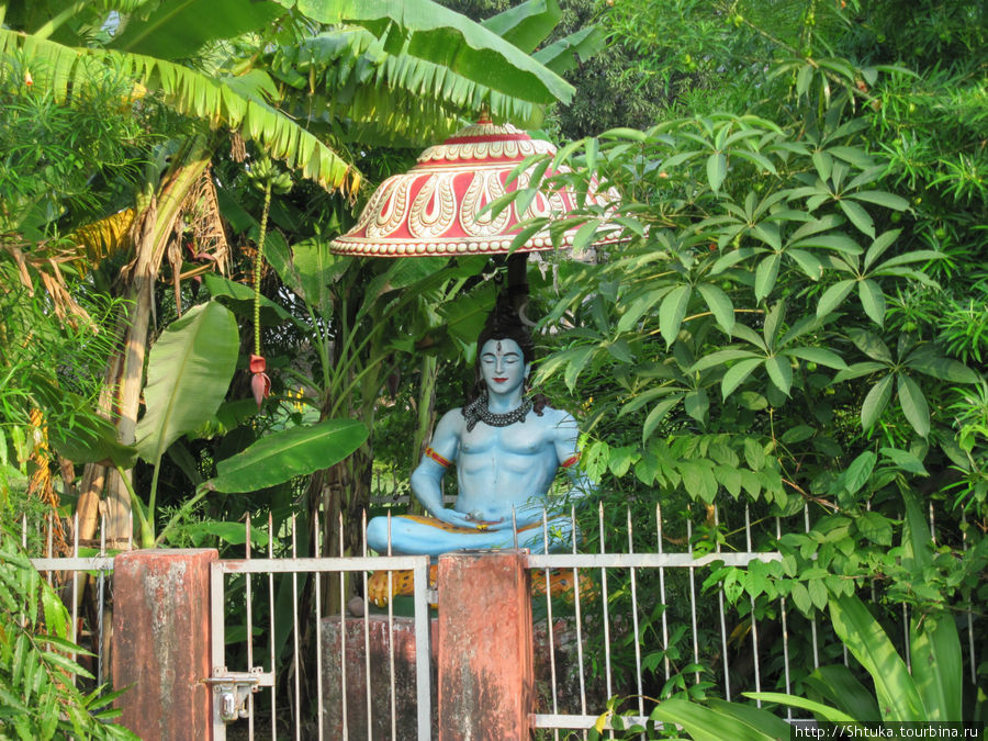 Ришикеш, медитирующий Шива Индия