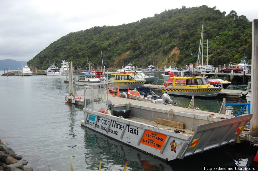 Стоянка катеров, яхт и лодок Пиктон, Новая Зеландия
