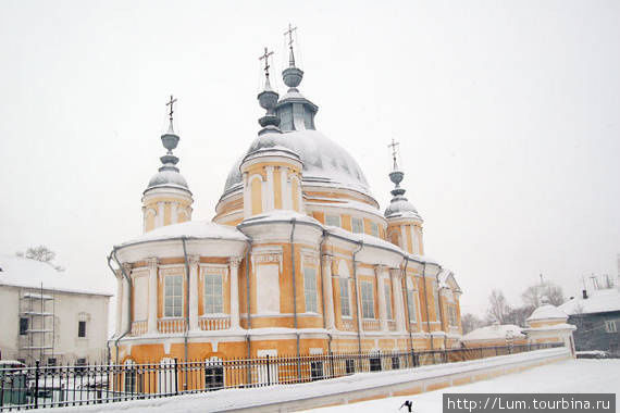 Воскресенская церковь. Устье, Россия