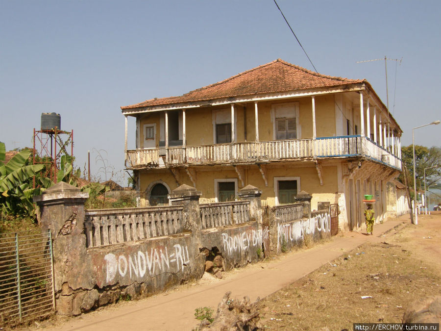 Португальская  Болама Болама, Гвинея-Бисау