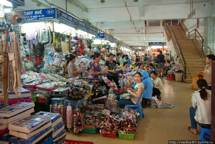 Ханой — город мотороллеров и уличных торговцев Ханой, Вьетнам